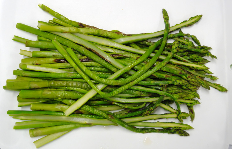 焼きアスパラ